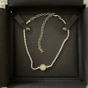 Chanel choker necklace